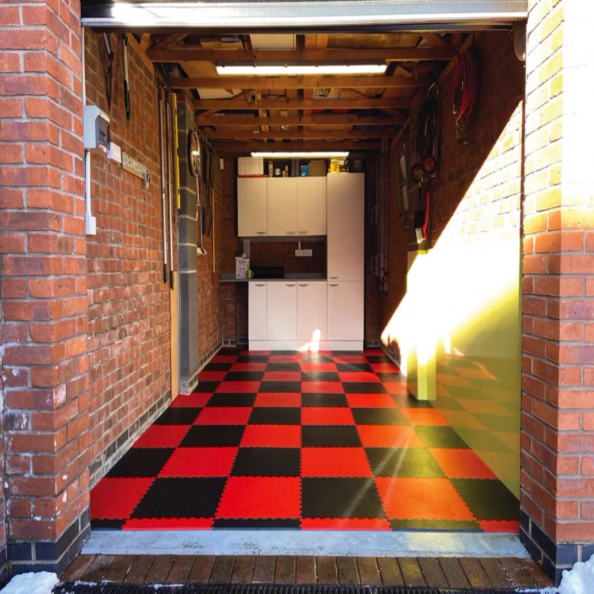 Interlocking Floor Tiles (1m2) X500/7 Red